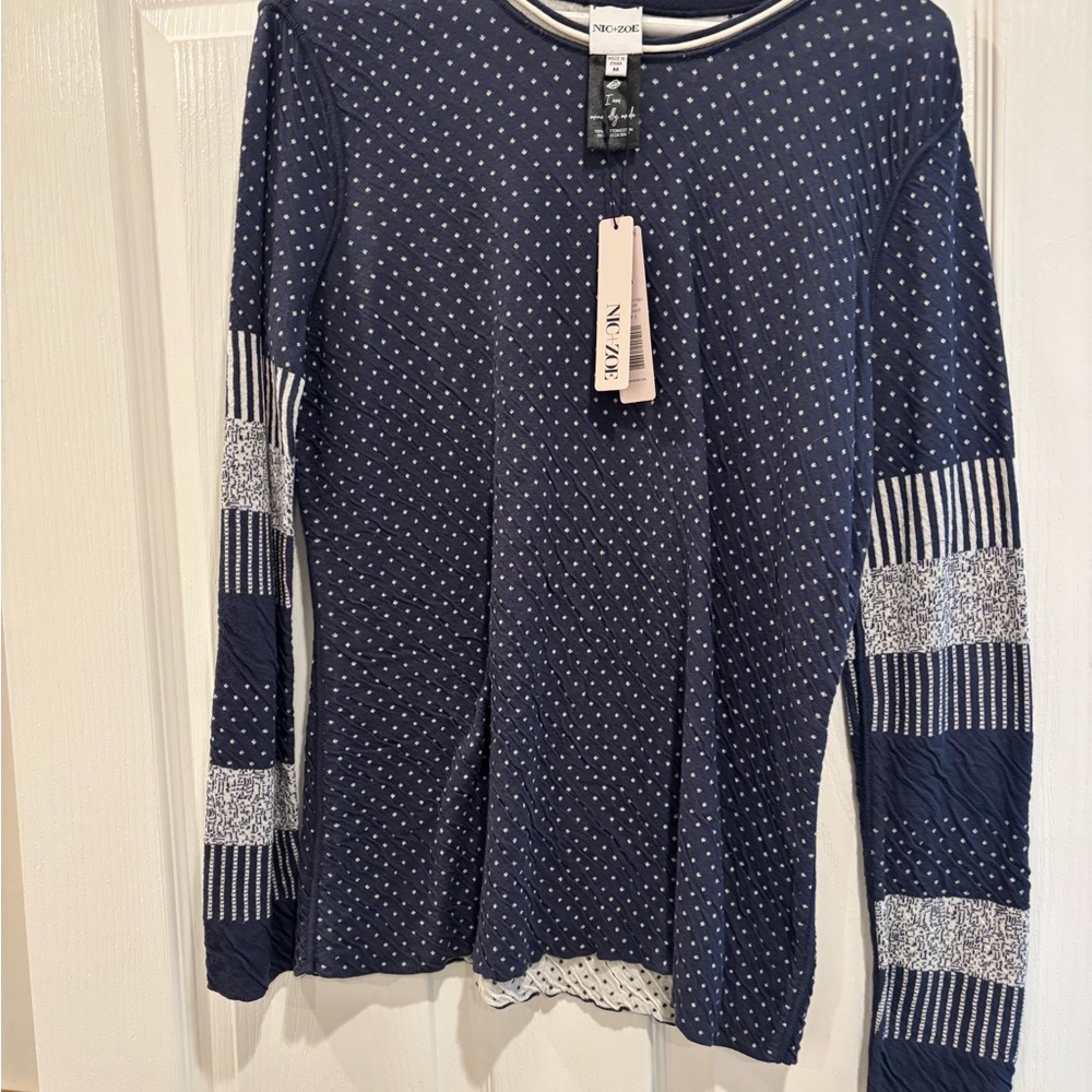 NIC+ZOE Navy and White Patterned Sweatshirt